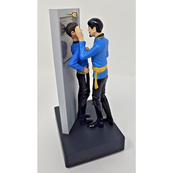 Hallmark Keepsake 2011 Magic Ornament Star Trek Mirror Mirror Spock McCoy U6 - Picture 4 of 8